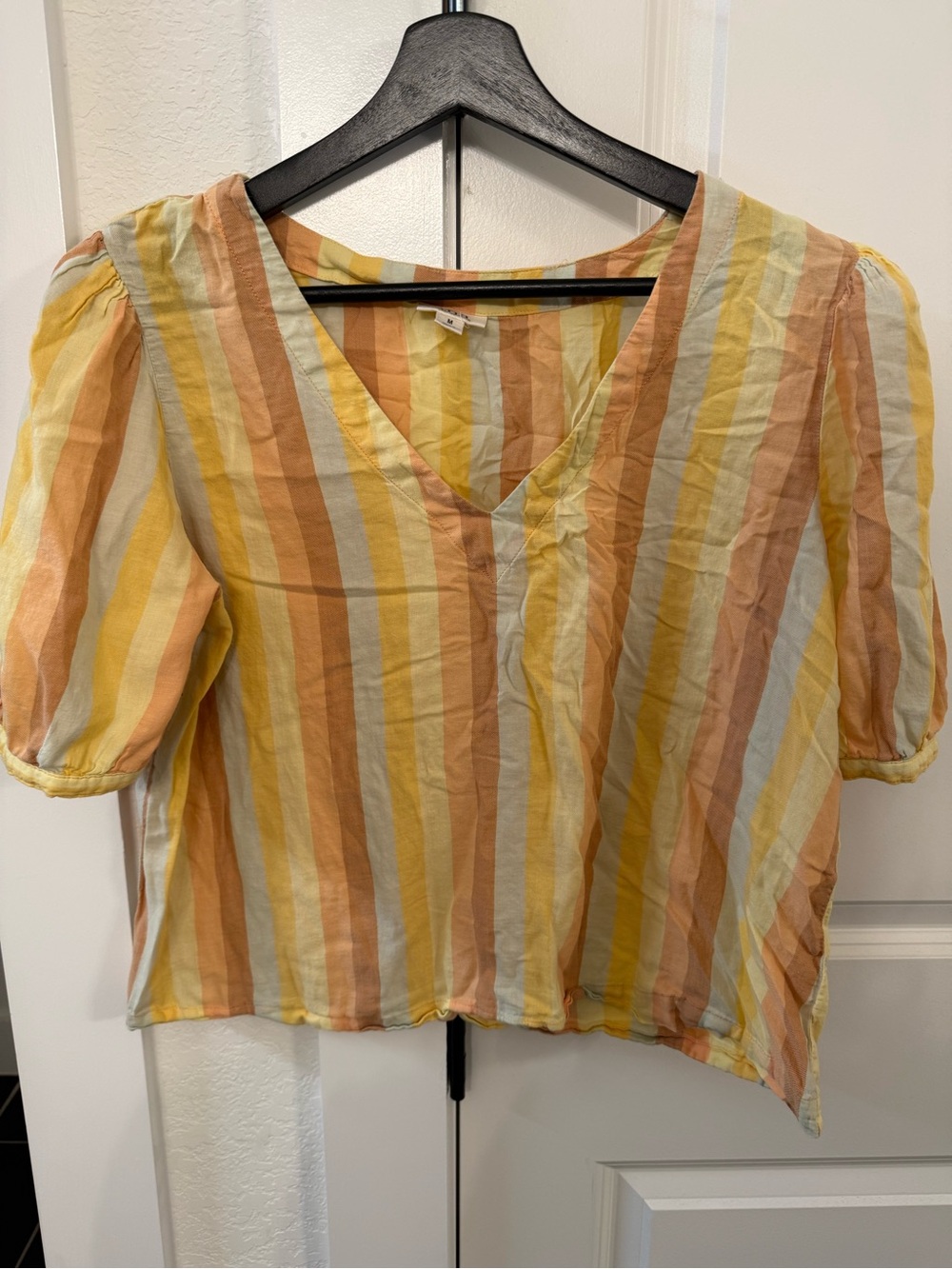 a.n.a Striped V-Neck Puff Sleeve Top